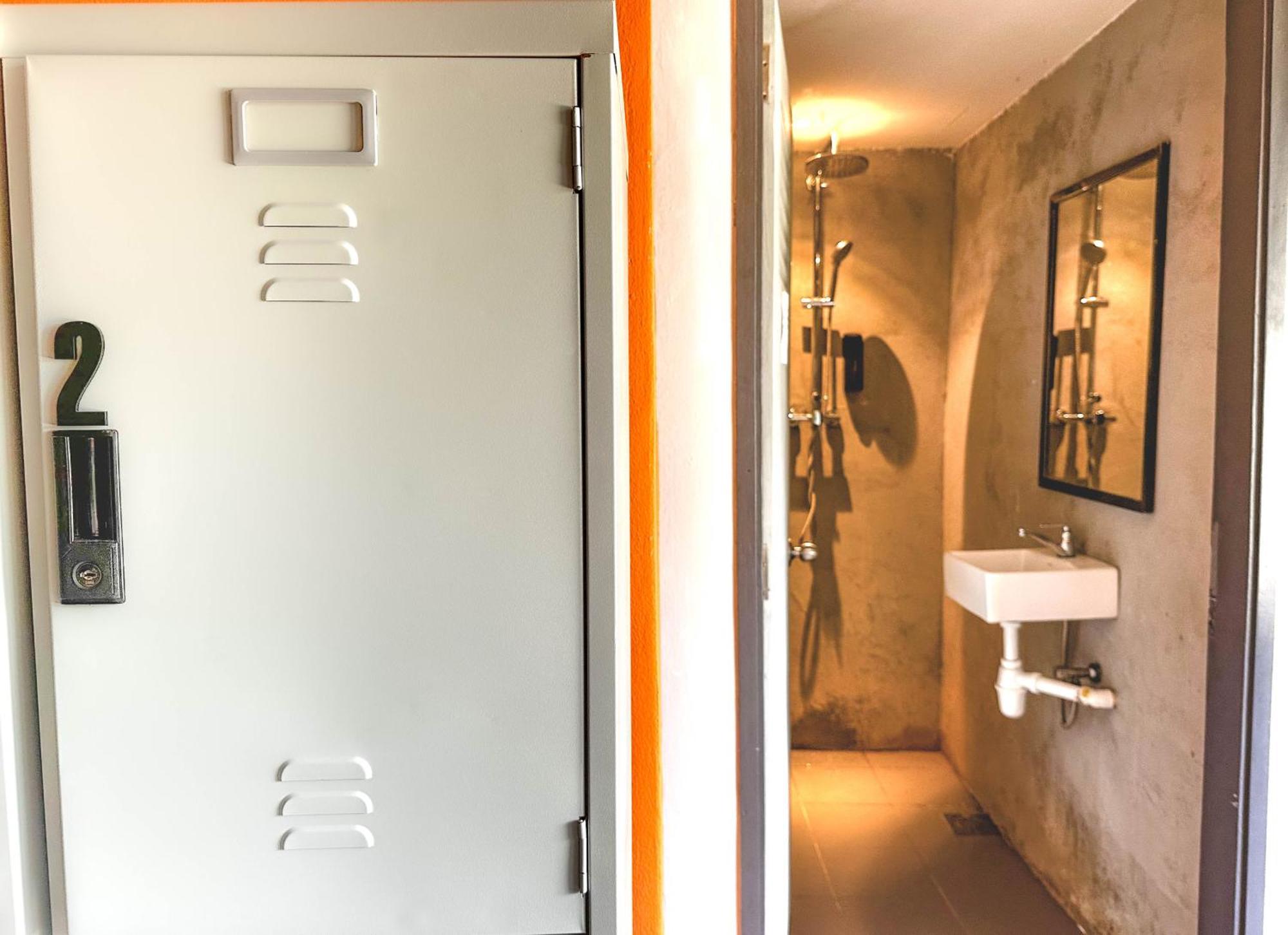 Arch Dormitorio Cenang Pantai Cenang  Exterior foto