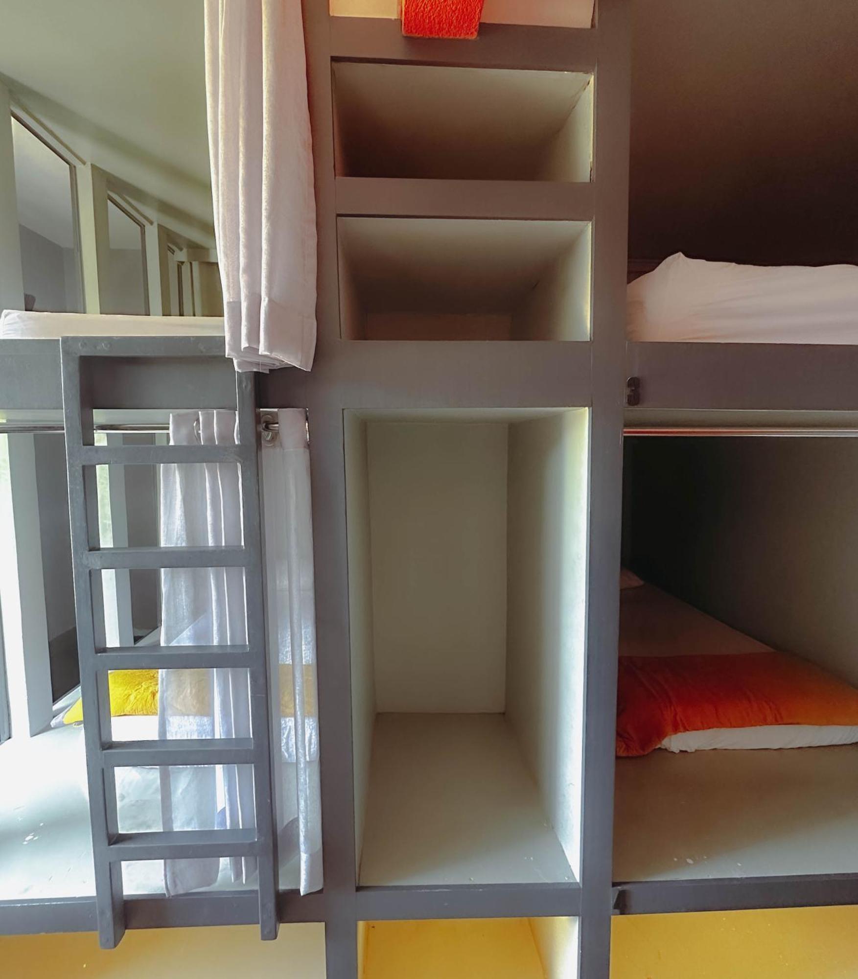 Arch Dormitorio Cenang Pantai Cenang  Exterior foto