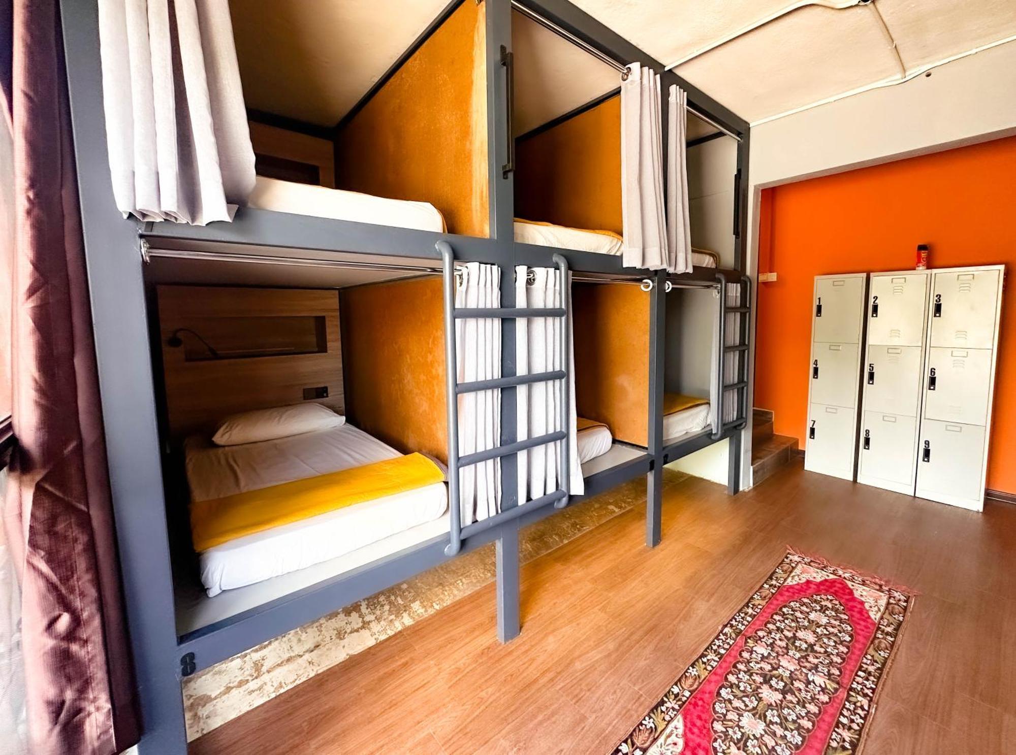 Arch Dormitorio Cenang Pantai Cenang  Exterior foto
