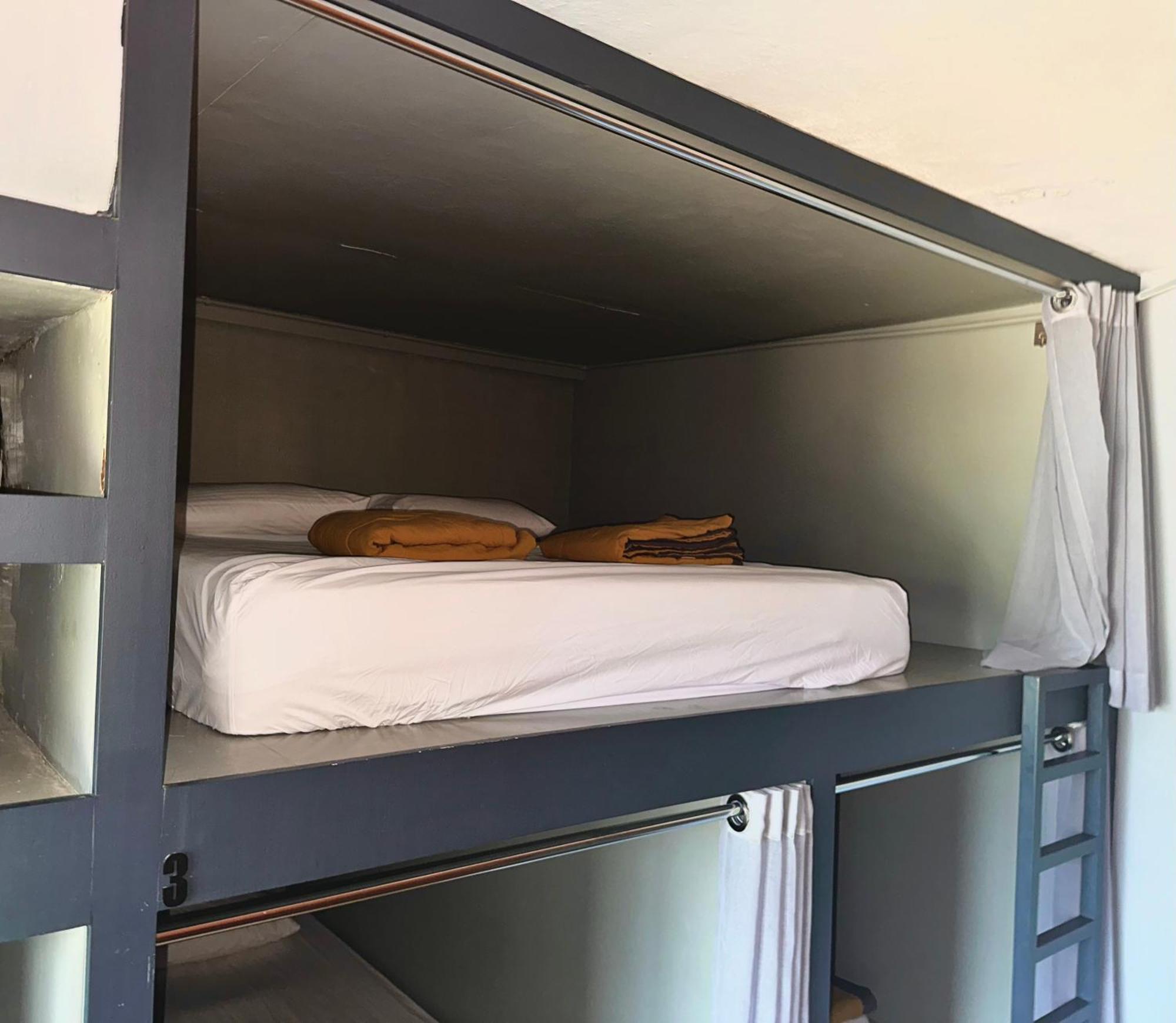 Arch Dormitorio Cenang Pantai Cenang  Exterior foto